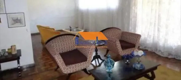 Casa com 7 Quartos à venda, 350m² no Lagoinha, Belo Horizonte