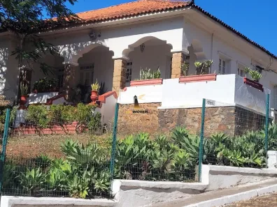 Casa com 3 Quartos à venda, 171m² no Centro, Sabará