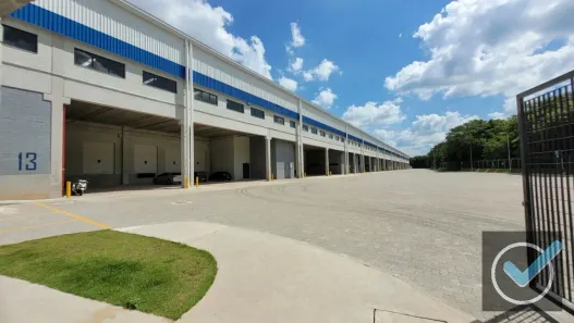 Galpão/Depósito/Armazém para alugar, 2748m² no Jardim Belval, Barueri