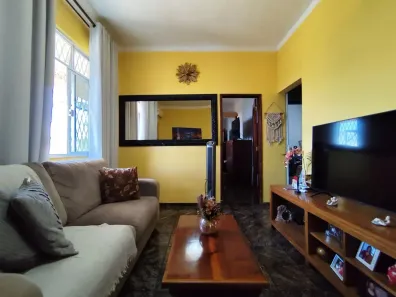 Casa com 4 Quartos à venda, 223m² no Jardim América, Rio de Janeiro