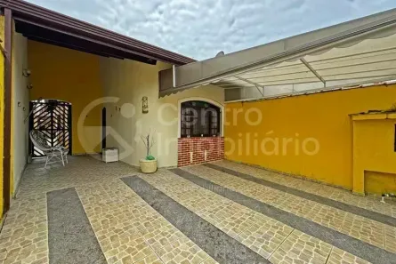 Casa com 2 Quartos à venda, 83m² no , Peruíbe
