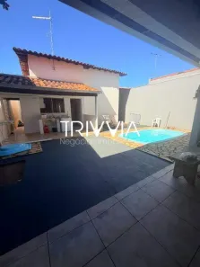 Casa com 2 Quartos à venda, 130m² no Jardim Holanda, Uberlândia