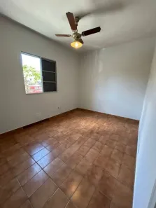 Sobrado com 2 Quartos à venda, 75m² no Vila Valença, São Vicente