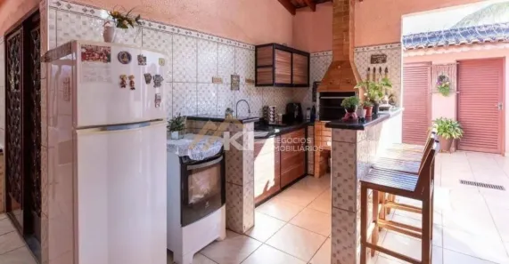 Casa com 3 Quartos à venda, 200m² no Jardim Alexandre Balbo, Ribeirão Preto