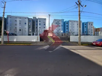 Apartamento com 2 Quartos para alugar, 42m² no Olaria, Canoas
