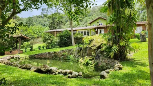 Casa com 4 Quartos à venda, 600m² no Fazenda Inglesa, Petrópolis