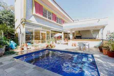 Sobrado com 3 Quartos à venda, 391m² no Sumaré, São Paulo