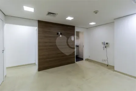 Sala Comercial à venda, 84m² no Moema, São Paulo