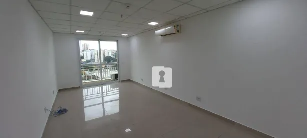 Sala Comercial à venda, 33m² no Limão, São Paulo