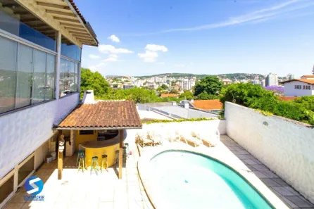 Casa com 6 Quartos à venda, 500m² no Vila Assunção, Porto Alegre