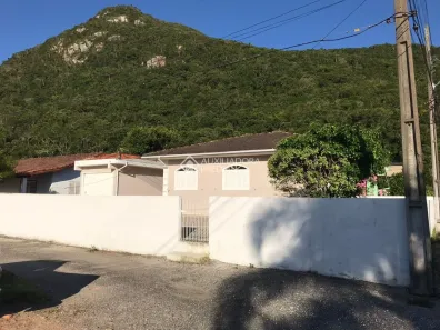 Casa com 3 Quartos à venda, 304m² no Armação do Pântano do Sul, Florianópolis