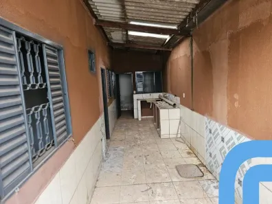Casa com 12 Quartos à venda, 200m² no São Francisco, Goiânia
