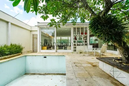 Casa com 4 Quartos à venda, 350m² no Pacaembu, São Paulo