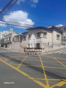 Sobrado com 5 Quartos à venda, 175m² no Centro, Ponta Grossa
