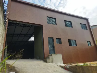 Galpão/Depósito/Armazém para alugar, 330m² no Jardim Vitória, Belo Horizonte