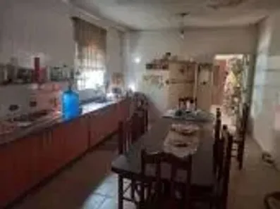 Casa com 6 Quartos à venda, 230m² no Jardim Terezópolis, Guarulhos