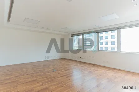 Sala Comercial à venda, 204m² no Cidade Monções, São Paulo
