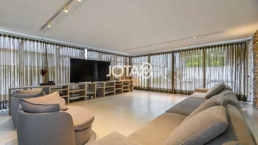 Casa de Condomínio com 4 Quartos à venda, 550m² no Campo Comprido, Curitiba