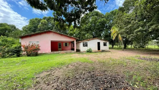 Fazenda/Sítio com 2 Quartos à venda, 700m² no , Santo Antônio de Leverger