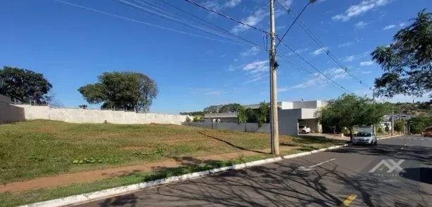 Lote/Terreno à venda, 678m² no Jardim Shangri-Lá, Bauru