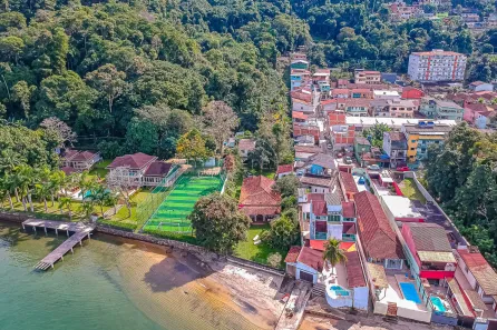 Casa com 6 Quartos à venda, 259m² no Camorim, Angra dos Reis