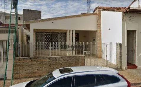 Casa com 3 Quartos para venda ou aluguel, 220m² no Centro, Itu