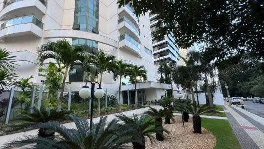 Apartamento com 3 Quartos para alugar, 107m² no Jardim Goiás, Goiânia