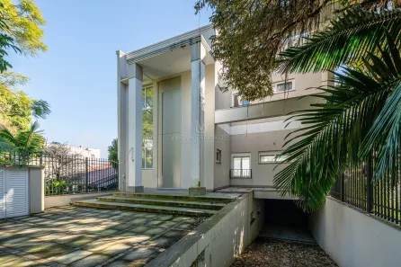 Casa com 3 Quartos à venda, 450m² no Vila Assunção, Porto Alegre