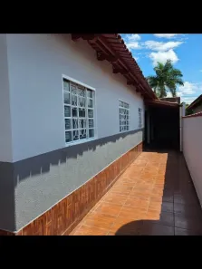 Casa com 3 Quartos à venda, 194m² no Setor São Paulo, Nerópolis