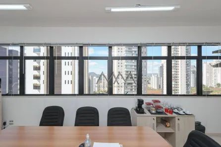 Sala Comercial à venda, 32m² no Vila da Serra, Nova Lima