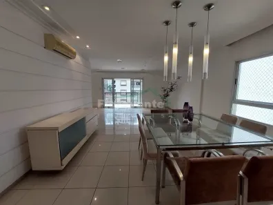 Apartamento com 3 Quartos para venda ou aluguel, 188m² no Gonzaga, Santos