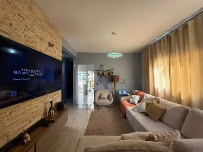 Imóvel Comercial com 4 Quartos à venda, 188m² no Jardim Terras de São João, Jacareí
