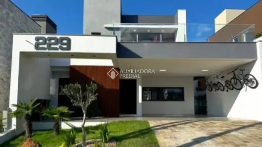 Casa de Condomínio com 3 Quartos à venda, 225m² no Centro, Gravataí