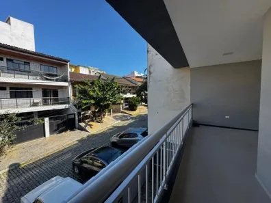 Casa com 4 Quartos para alugar, 320m² no Jacarepaguá, Rio de Janeiro