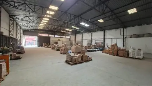 Galpão/Depósito/Armazém para venda ou aluguel, 800m² no Lauzane Paulista, São Paulo