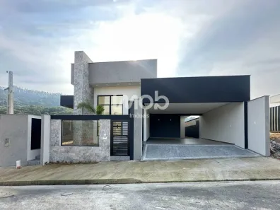 Casa com 3 Quartos à venda, 175m² no Estrada Nova, Jaraguá do Sul