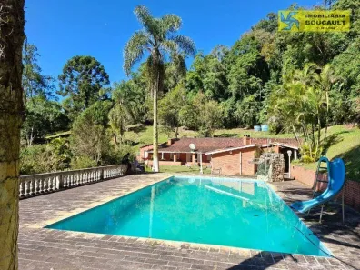 Fazenda/Sítio com 3 Quartos à venda, 300m² no Ibiúna, Ibiúna