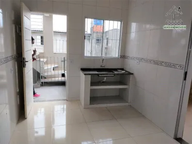 Casa com 1 Quarto para alugar, 22m² no Jardim Elvira, Osasco