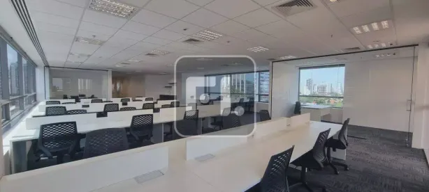 Sala Comercial para alugar, 485m² no Itaim Bibi, São Paulo