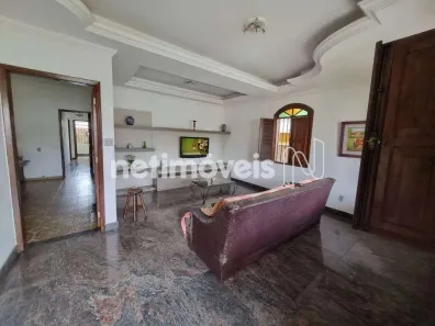 Casa com 3 Quartos à venda, 360m² no Betânia, Belo Horizonte