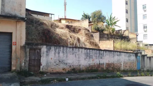 Lote/Terreno à venda, 336m² no Nova Floresta, Belo Horizonte