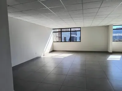 Sala Comercial para alugar, 97m² no Jardim Sul, Uberlândia
