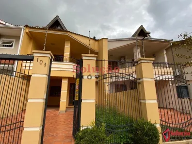 Sobrado com 3 Quartos à venda, 283m² no Estância Velha, Canoas
