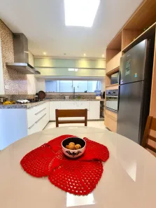 Sobrado com 4 Quartos à venda, 226m² no Jardim Del Rey, São José dos Campos