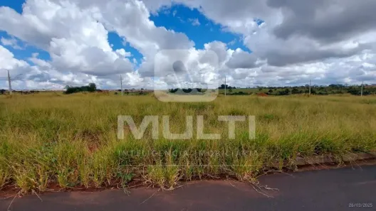 Lote/Terreno com 1 Quarto à venda, 250m² no Mansour, Uberlândia