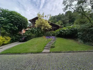 Casa de Condomínio com 4 Quartos à venda, 350m² no Itaipu, Niterói
