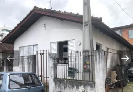 Casa com 3 Quartos à venda, 80m² no Itacorubi, Florianópolis