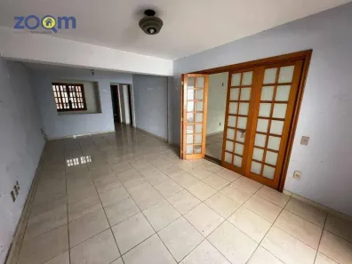 Casa com 3 Quartos à venda, 253m² no Vila Vianelo, Jundiaí