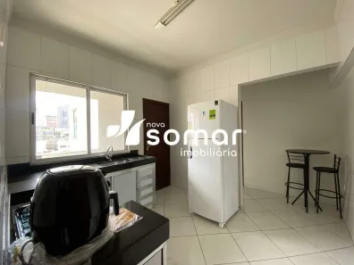 Apartamento com 2 Quartos para alugar, 70m² no Centro, Divinópolis