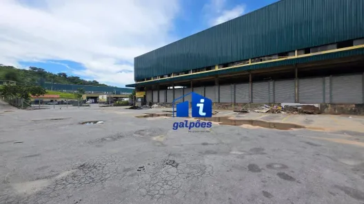 Galpão/Depósito/Armazém para alugar, 4580m² no São Mateus, Contagem
